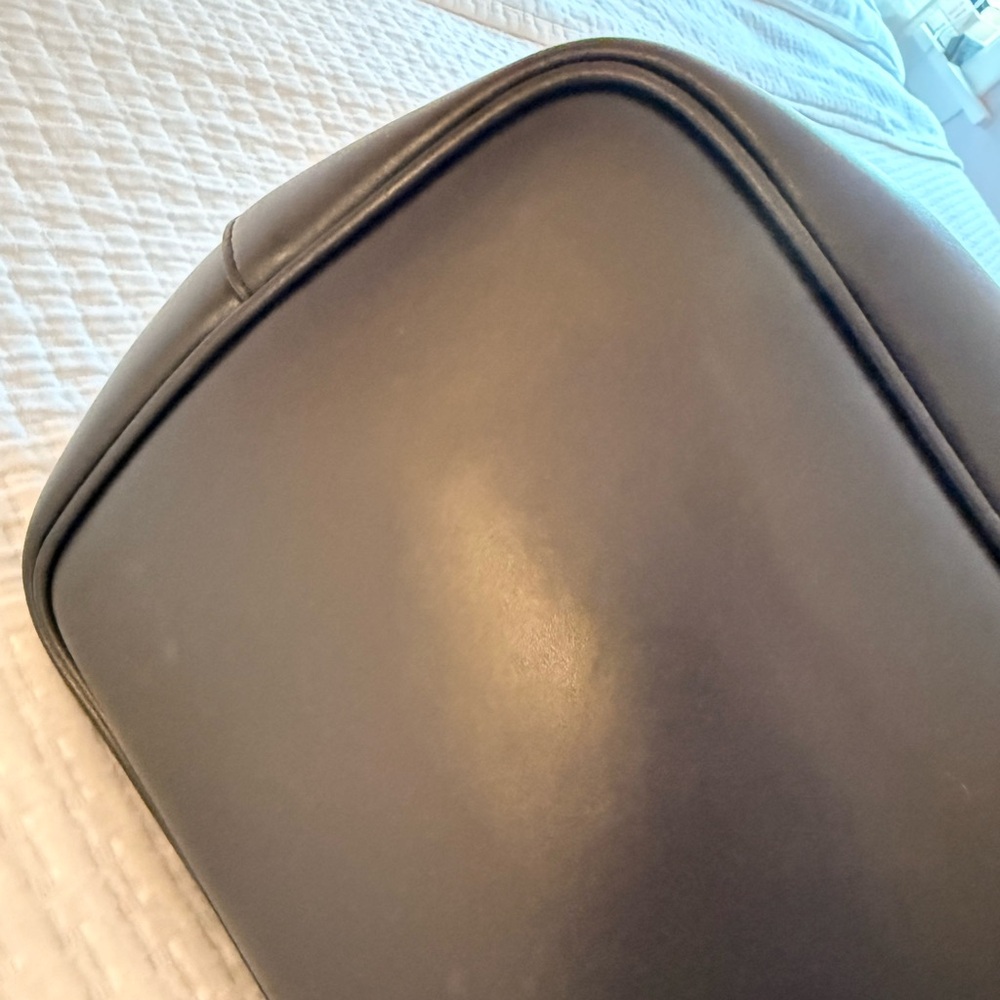 Givenchy Black and Tan Tote Bag - Picture 9 of 16